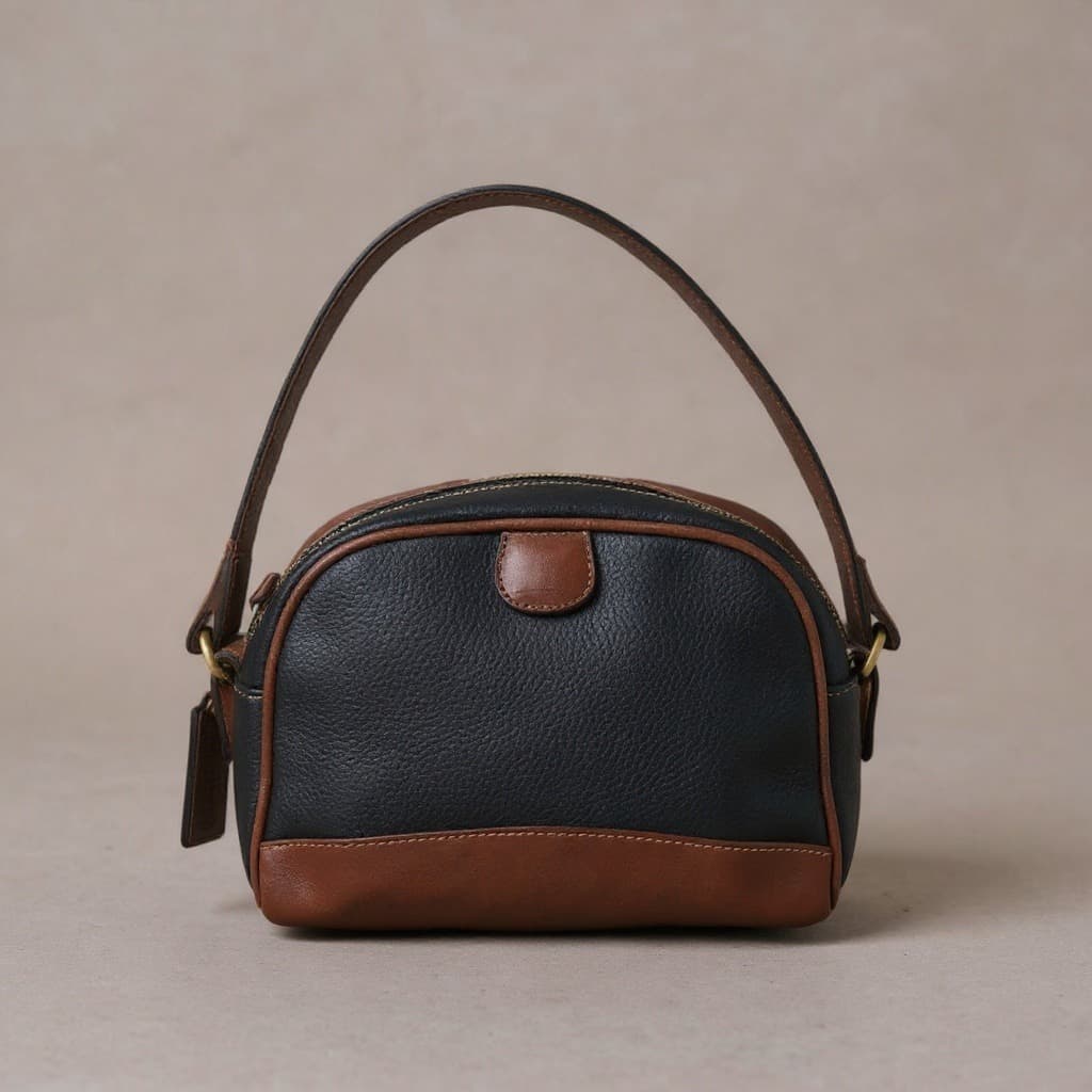 Vintage Coach Alexandria Zip leather Clutch/Pouch, Style 4223, 1992–1993