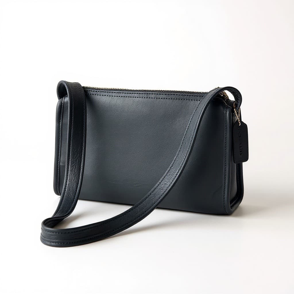 Vintage Coach Aero Small Zip leather Shoulder Bag, Style 9057, 1999